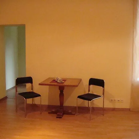 Cheap & Good Apartahotel 2*